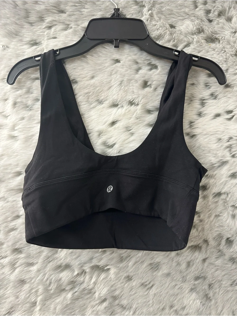 16. lululemon Align™ V-Neck sports bra sz 6
